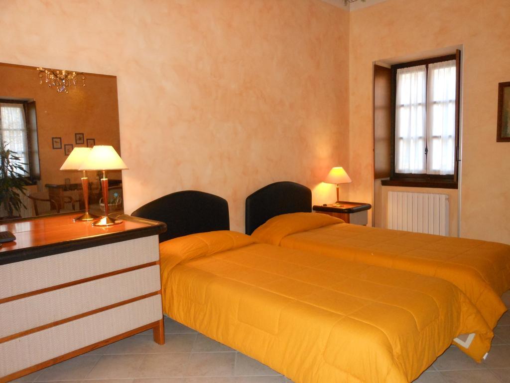 Agriturismo Cassinazza Orsenigo Ngoại thất bức ảnh